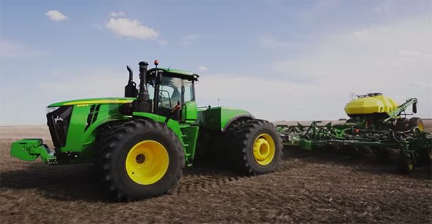 John Deere 9570 RT (627 HP & 40,740 pounds)