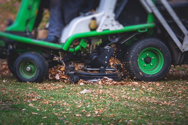 best garden tractor for plowing snow