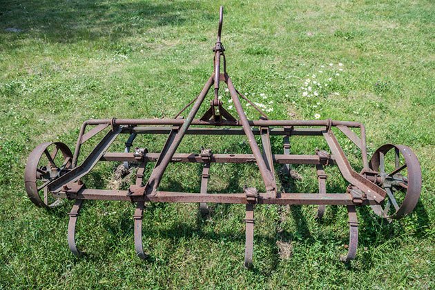 best tractor mounted grass harrows