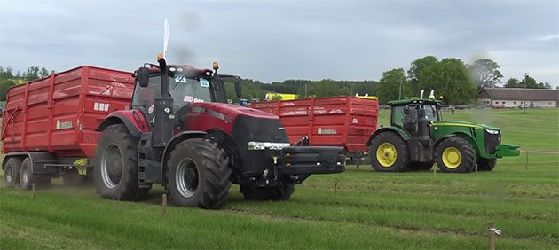 john deere vs case ih combines