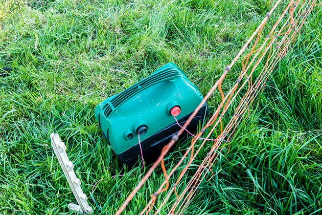 how to maintain an electric fence