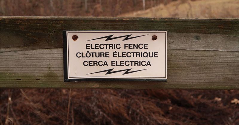 electric fence laws