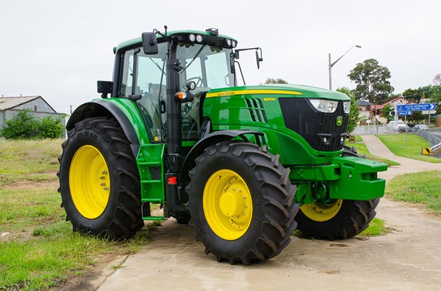 tractor massey ferguson vs john deere