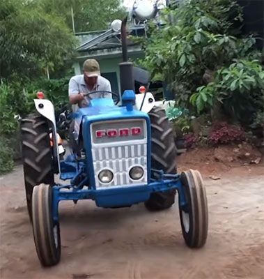 how do you engage pto on a ford 3000 tractor