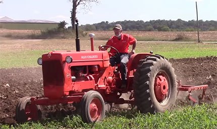 does allis chalmers d17 have live pto