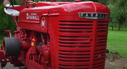 does a farmall m have live pto