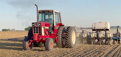 international 1086 tractor reviews