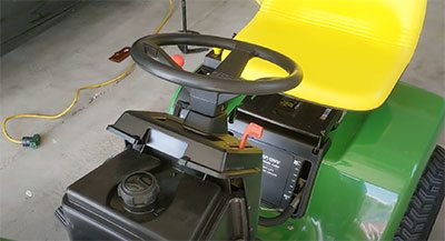 what size belt does a john deere stx38 take