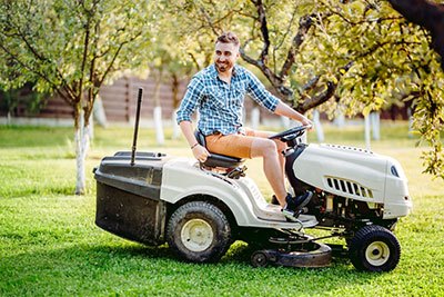 how to attach bagger to riding mower