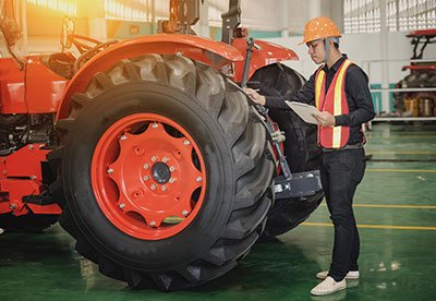 what are the safety precautions a tractor driver must do