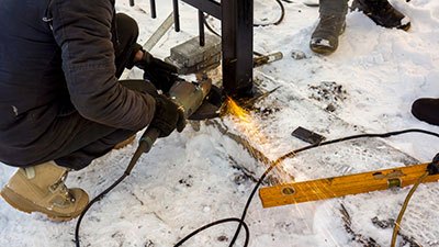 can you install a fence on frozen ground