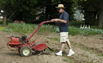 what is the best rear tine tiller to buy