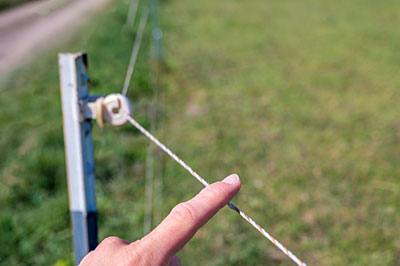 common electric fence myths uncharged