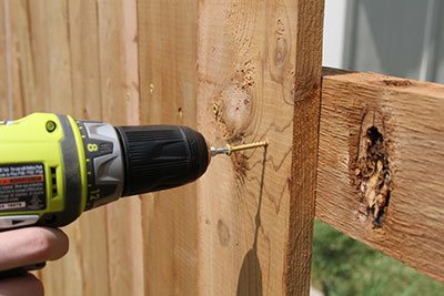 What is the best low maintenance fencing?
