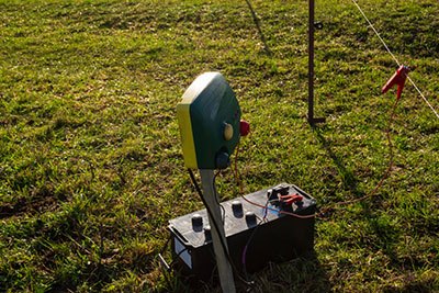 electric fence cost per acre