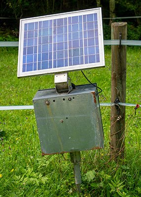 solar fence installation