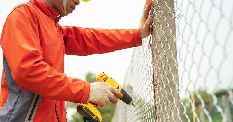 wire fence maintenance tips